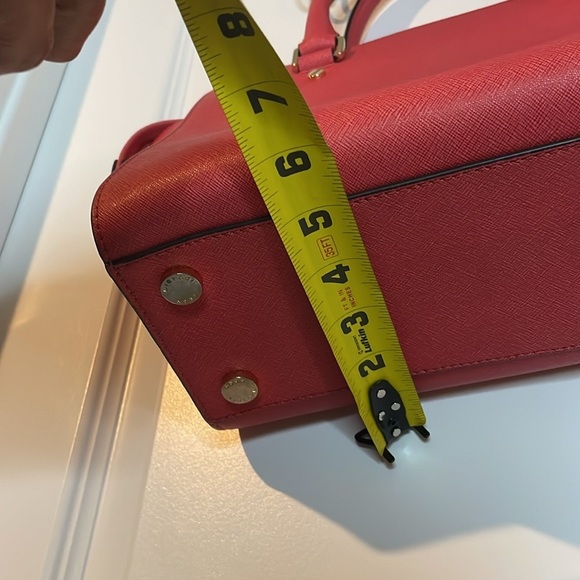 Michael Kors Selma Medium red orange Saffiano Purse - Picture 7 of 8